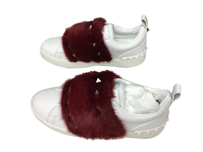Valentino Baskets