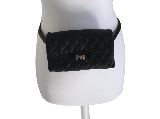 Chanel Clutch-Taschen Schwarz Leder  ref.60721