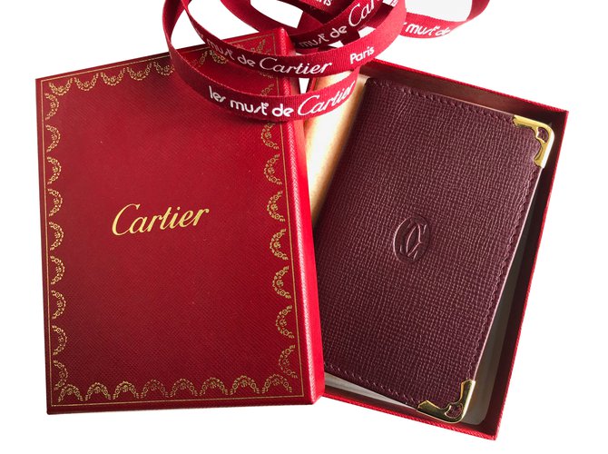 Cartier Carteiras Pequenos acessórios Bordeaux Couro  ref.60774