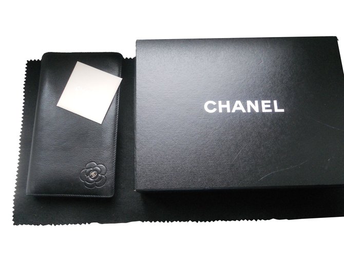 Chanel carteiras Preto Couro  ref.61063