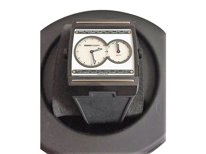 Momo Design Montres à quartz Noir