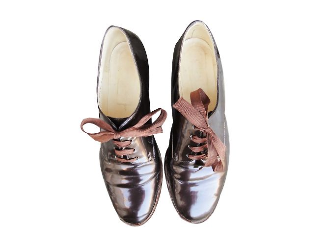 Robert Clergerie Derby Schnürschuhe Lackleder Bronze