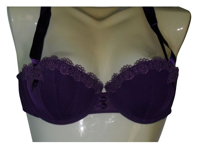 Autre Marque Sutiã Charlott' Lingerie renda roxa 90B