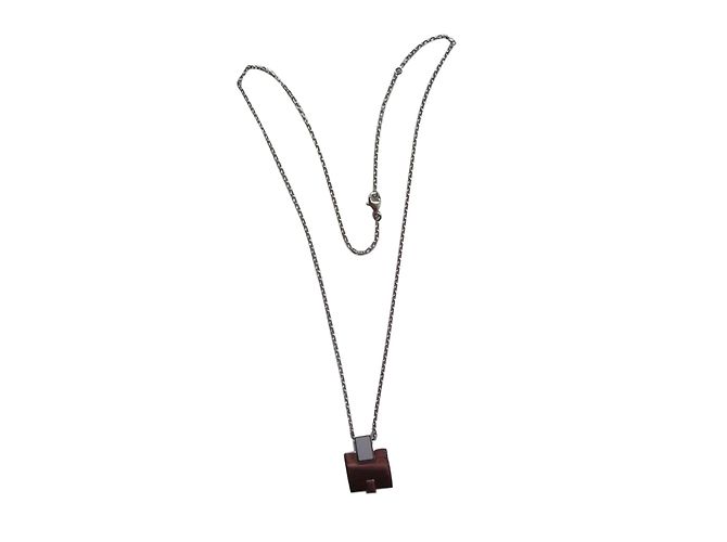 Hermès H Anhänger Halskette aus Stahl Silberfarben