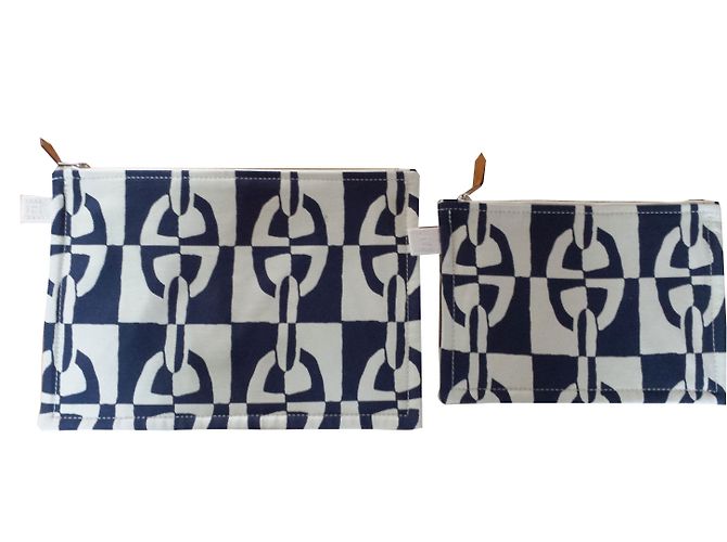 Hermès Clutch-Taschen Marineblau