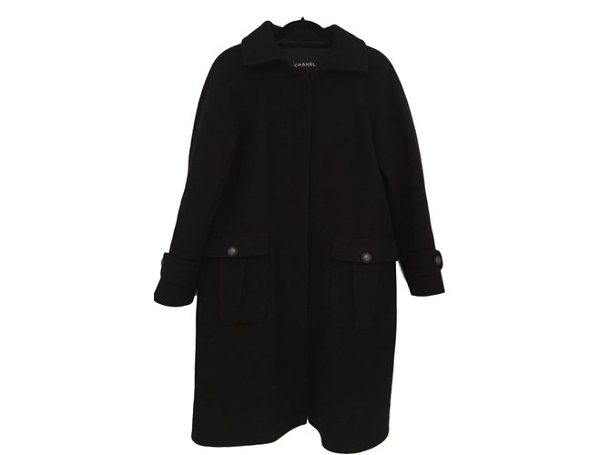 Chanel Coats, outerwear Navy blue  ref.61889