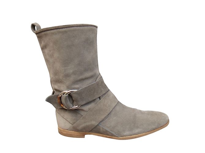 Botas Gucci Cinza Camurça Fivela de Bambu
