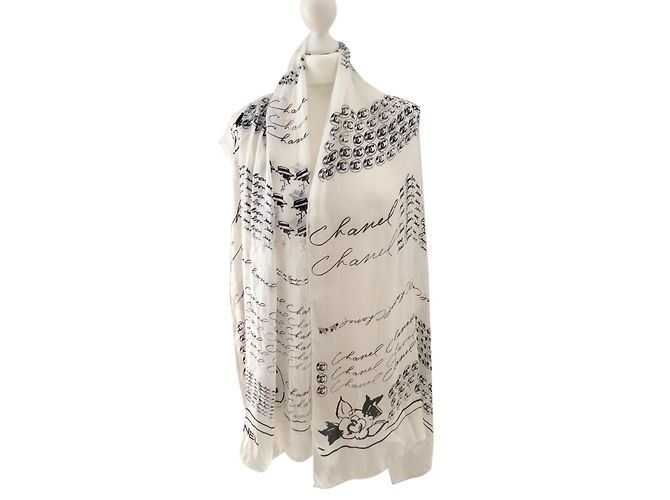 Chanel sciarpe Bianco Seta