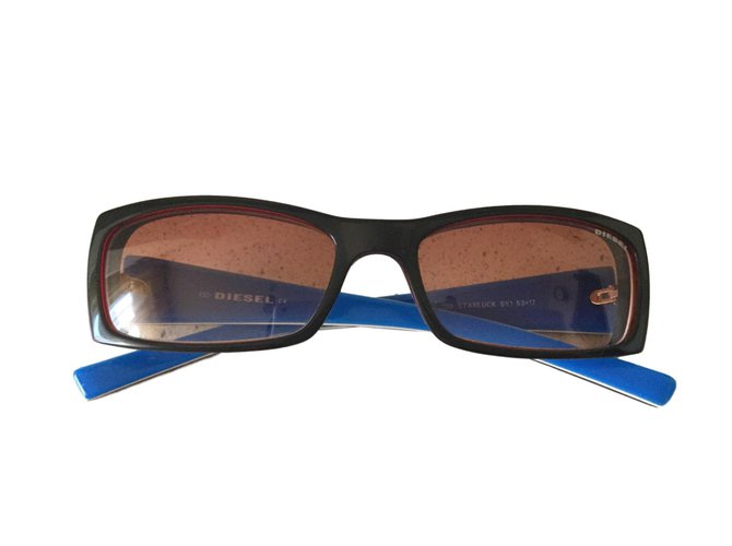 Diesel Sunglasses Multiple colors Plastic  ref.62040