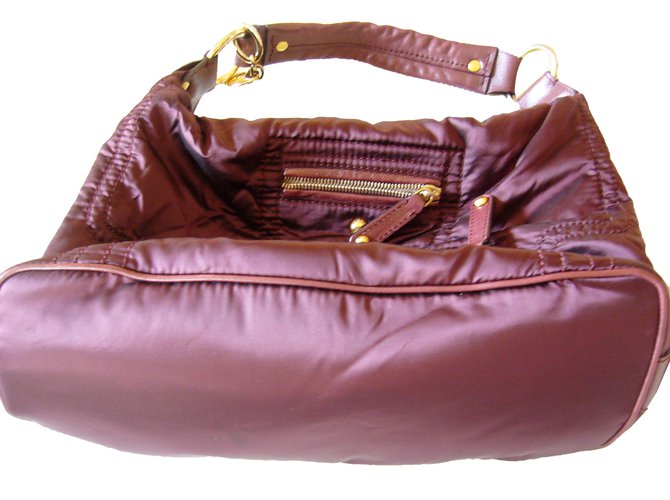 Tod's Handbags Dark red Cloth  ref.62167