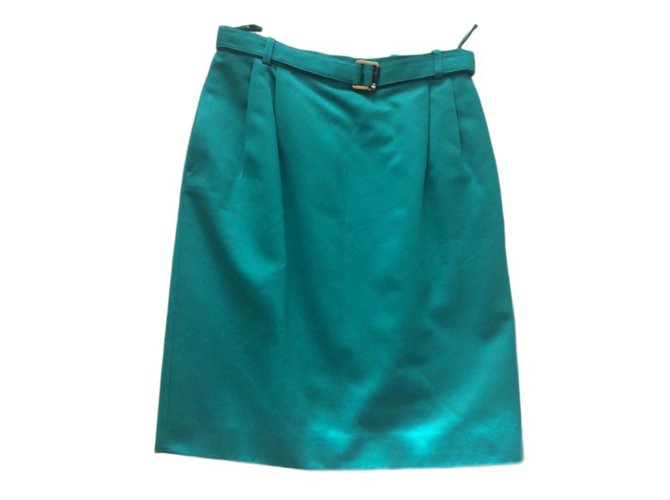 Gucci Skirt suit Green Silk  ref.62221