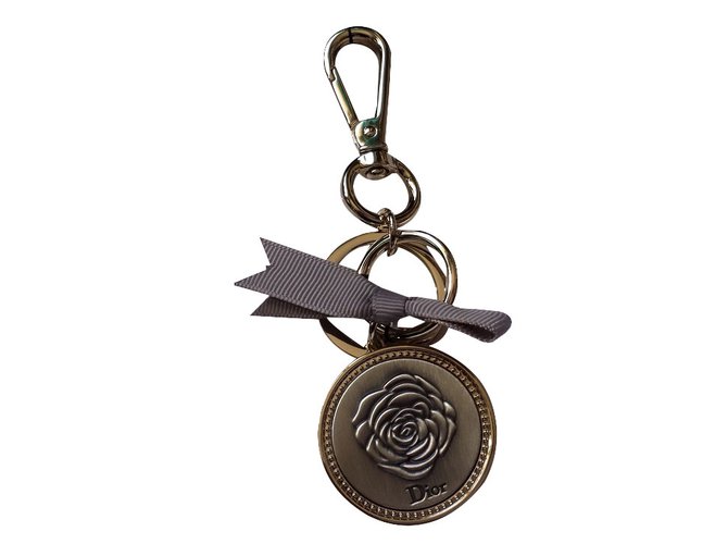 Christian Dior Amuletos bolsa Plata Metal  ref.62864
