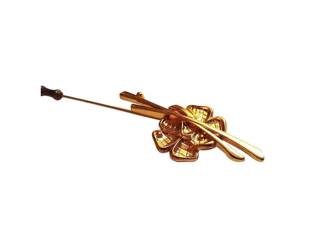 Van Cleef & Arpels Pins & brooches Golden Metal  ref.62872