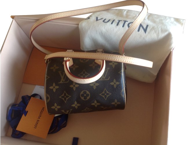 Louis Vuitton Louis Vuitton Speedy nano Handbags Patent leather Brown ref.63096 - Joli Closet