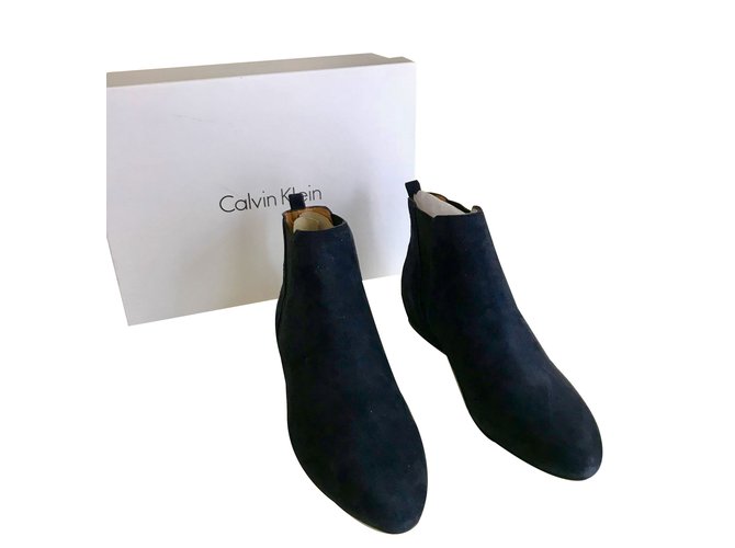 calvin klein blue boots