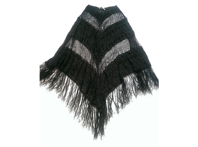 Maje Maxime Spitzenponcho schwarz