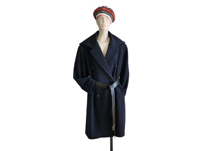 Yves Saint Laurent Coats, Outerwear Navy blue Wool  ref.59321