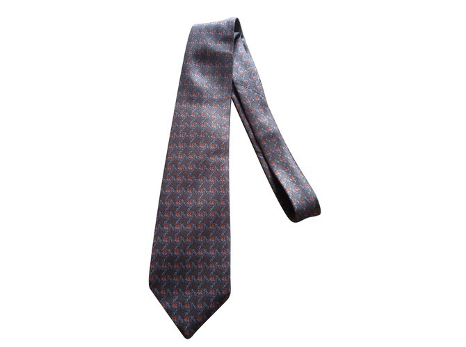 Christian Dior Ties Taupe Silk  ref.63919