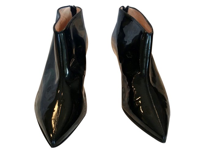 Christian Louboutin Ankle Boots Black Patent leather  ref.64006
