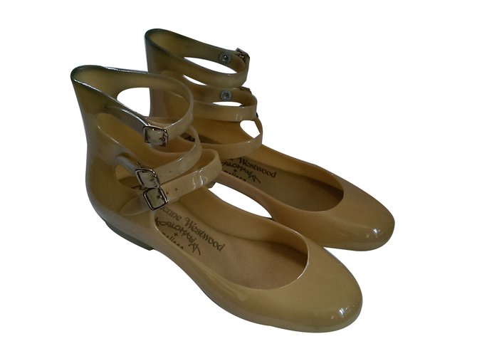 Vivienne Westwood Anglomania Sandals Yellow Plastic  ref.64085