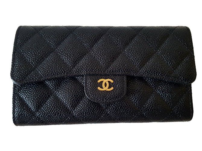Classique Chanel portefeuille Cuir Noir  ref.64238
