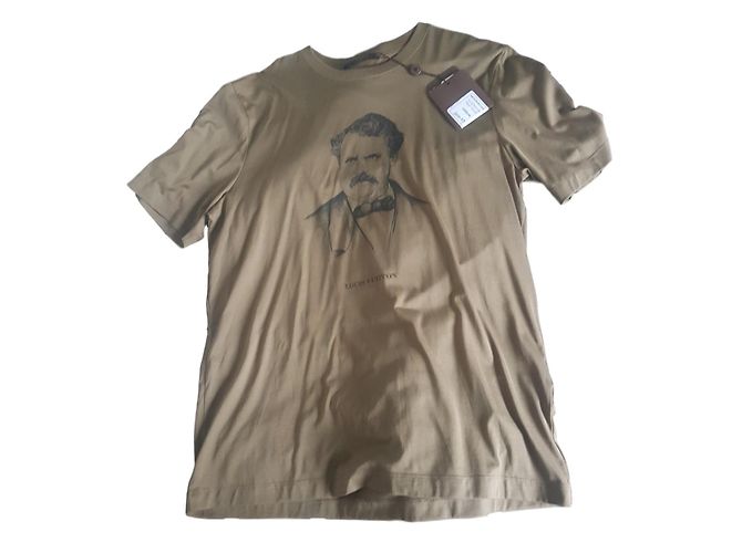 Louis Vuitton tees Caqui
