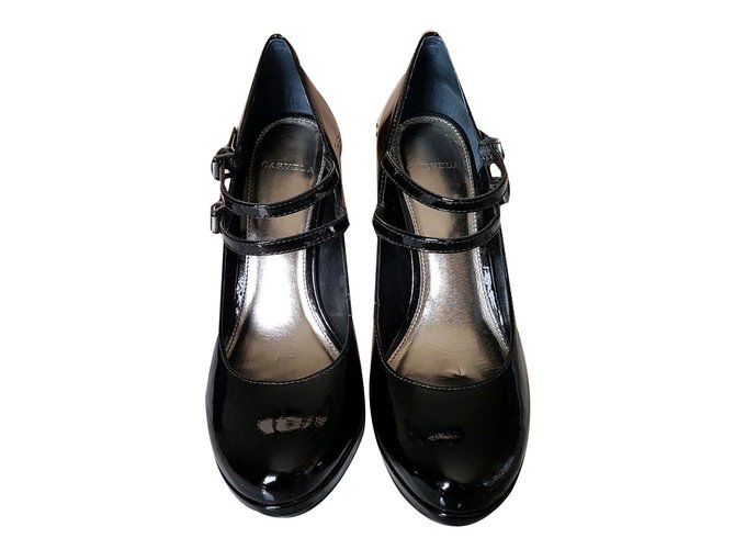 carvela heels black