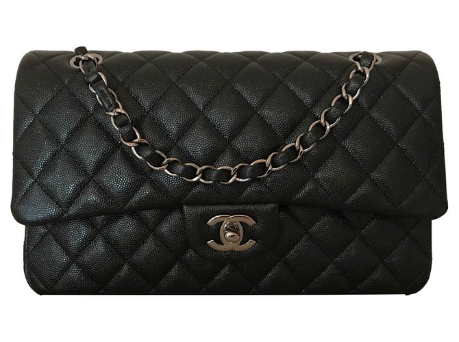 Timeless Chanel Klassisches mittelschwarzes irisierendes Kaviarleder mit glänzender grauer Kette  ref.65208