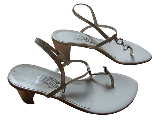 Salvatore Ferragamo Sandals White Patent leather  ref.65258