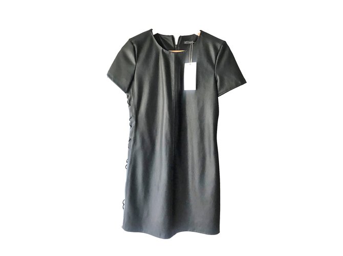 Zara Dresses Black Polyester  ref.65351