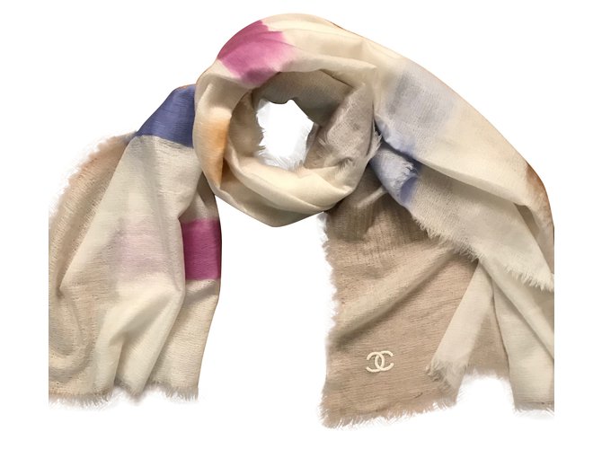 Chanel sciarpe Bianco sporco Cachemire  ref.65401