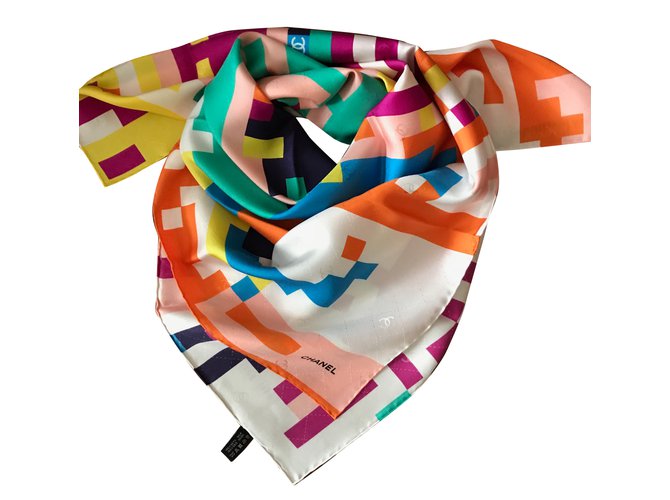 Chanel sciarpe Multicolore Seta  ref.65467