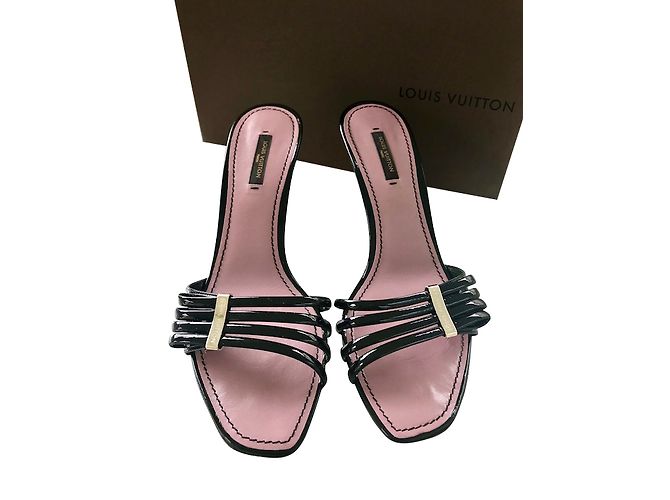 Louis Vuitton Mules Black Patent Leather