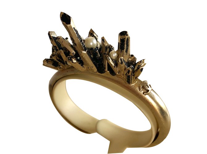 Chanel Armbänder Golden Metall  ref.65870