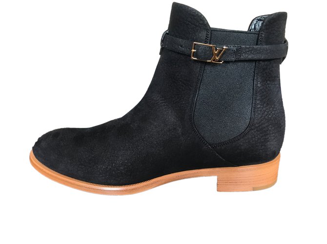 louis vuitton leather ankle boots