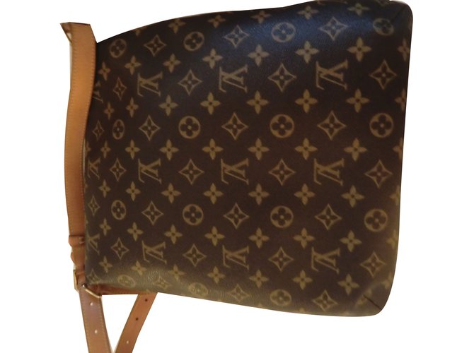 Artsy Louis Vuitton Handbags Brown Leather  ref.66128