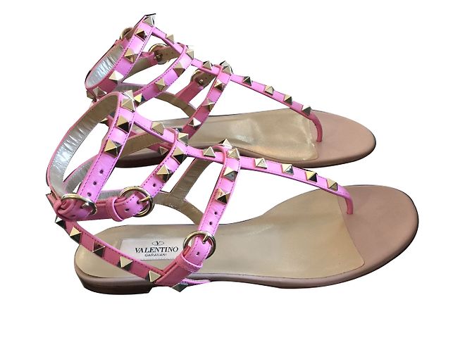 Valentino Rockstud-Sandalen
