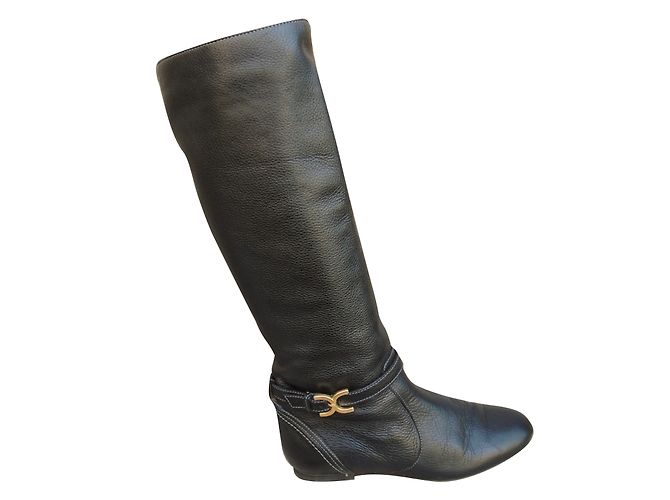 Chloé Black Grained Leather Boots