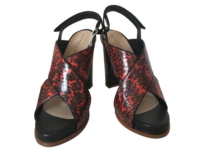Barbara Bui Python Sandalen Rot 