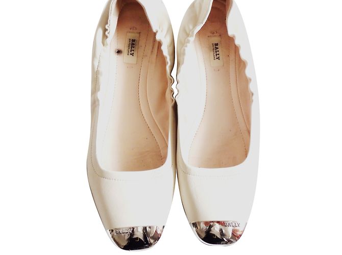 Bally Ballerinas