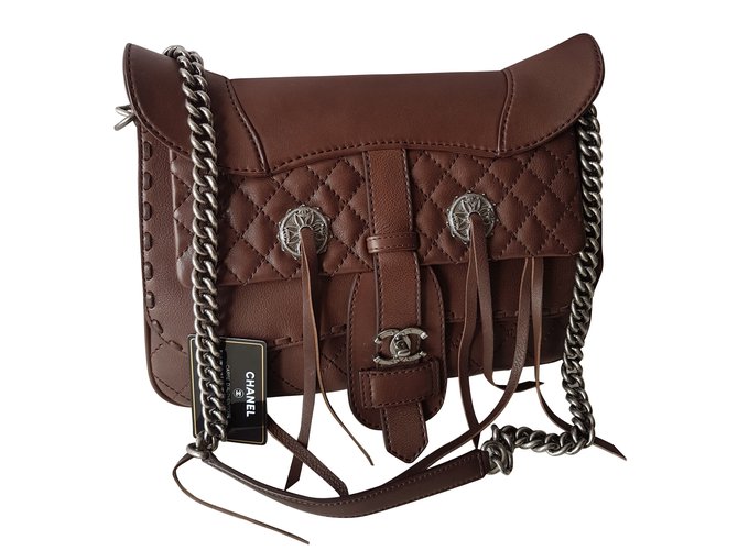 Chanel Handbags Dark brown Leather  ref.66321