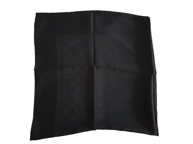Louis Vuitton Sciarpa Monaco Square in seta nera Nero