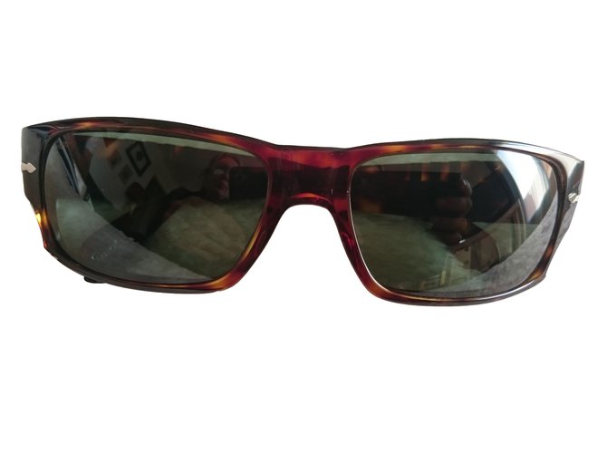 Persol Oculos escuros Marrom Plástico  ref.66521