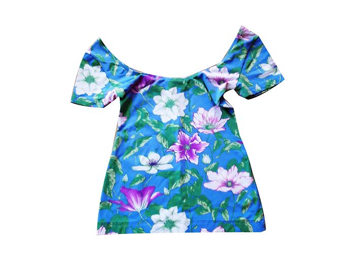 Autre Marque CANOVAS Kurzarm Top mit Blumenmuster Blau Mehrfarben
