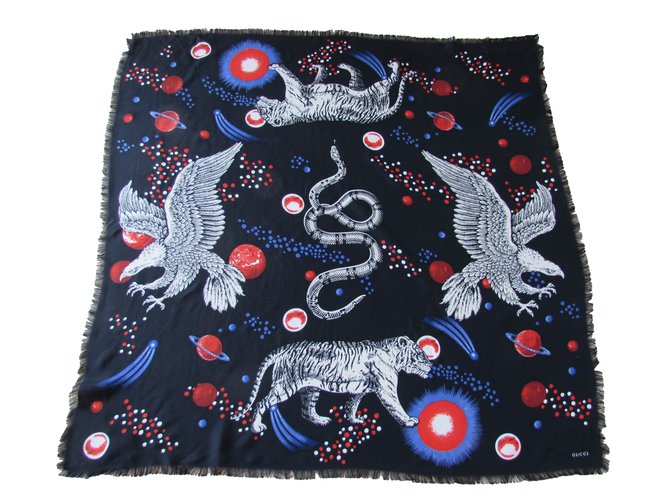 Gucci Silk scarves Multiple colors  ref.66594