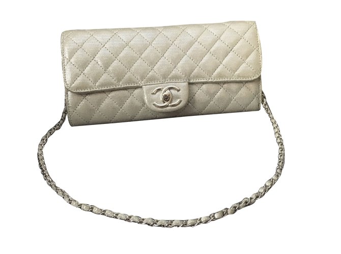 Chanel Clutch bags Silvery  ref.66795