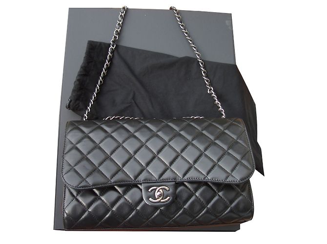 Chanel Sacs à main Noir