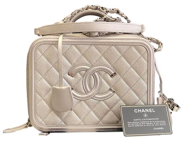 Chanel Sacs à main Argenté