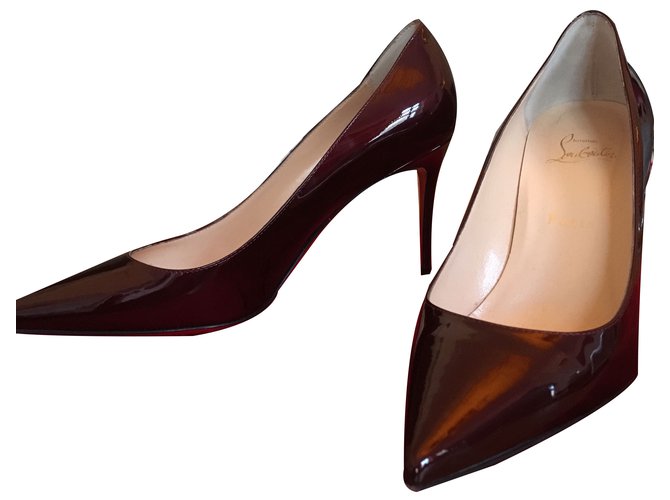 Christian Louboutin Heels Dark red Patent leather  ref.67532