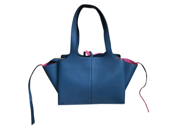 blue pebbled calf leather small Trifold bag